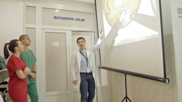 chirurgia robotică
