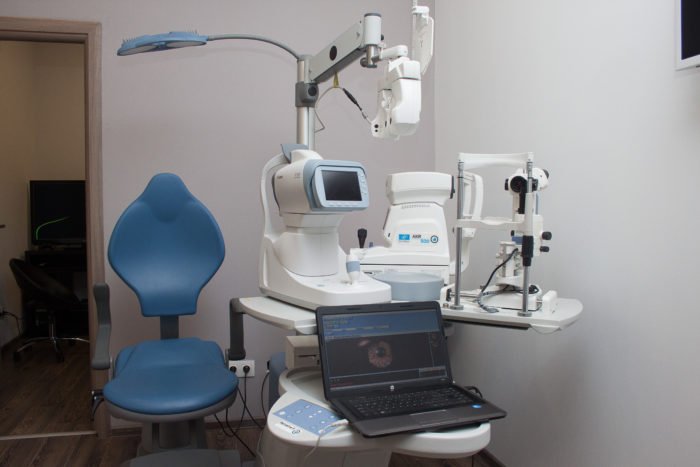Doctor Dacia Hîncu medic primar oftalmolog