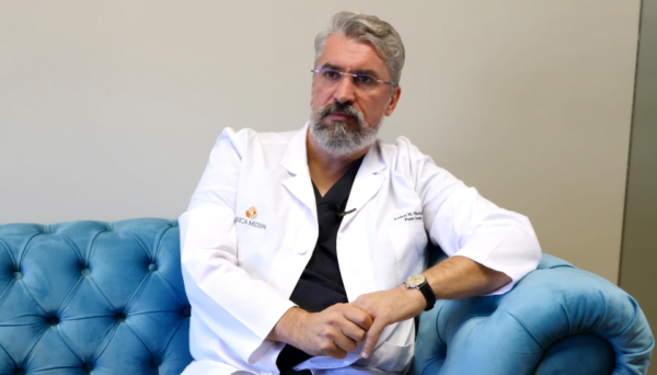 dr andrei martin chirurgia plastica Implantul mamar rinoplastia