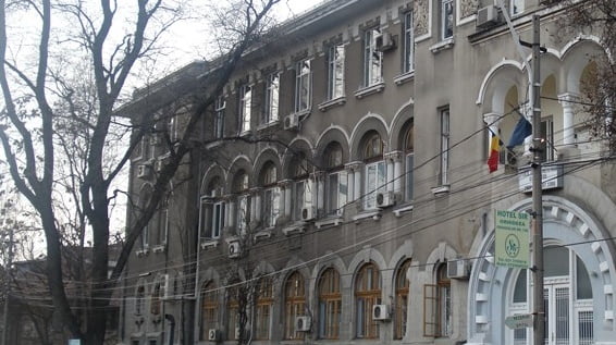 amenzi maternitatea giulesti